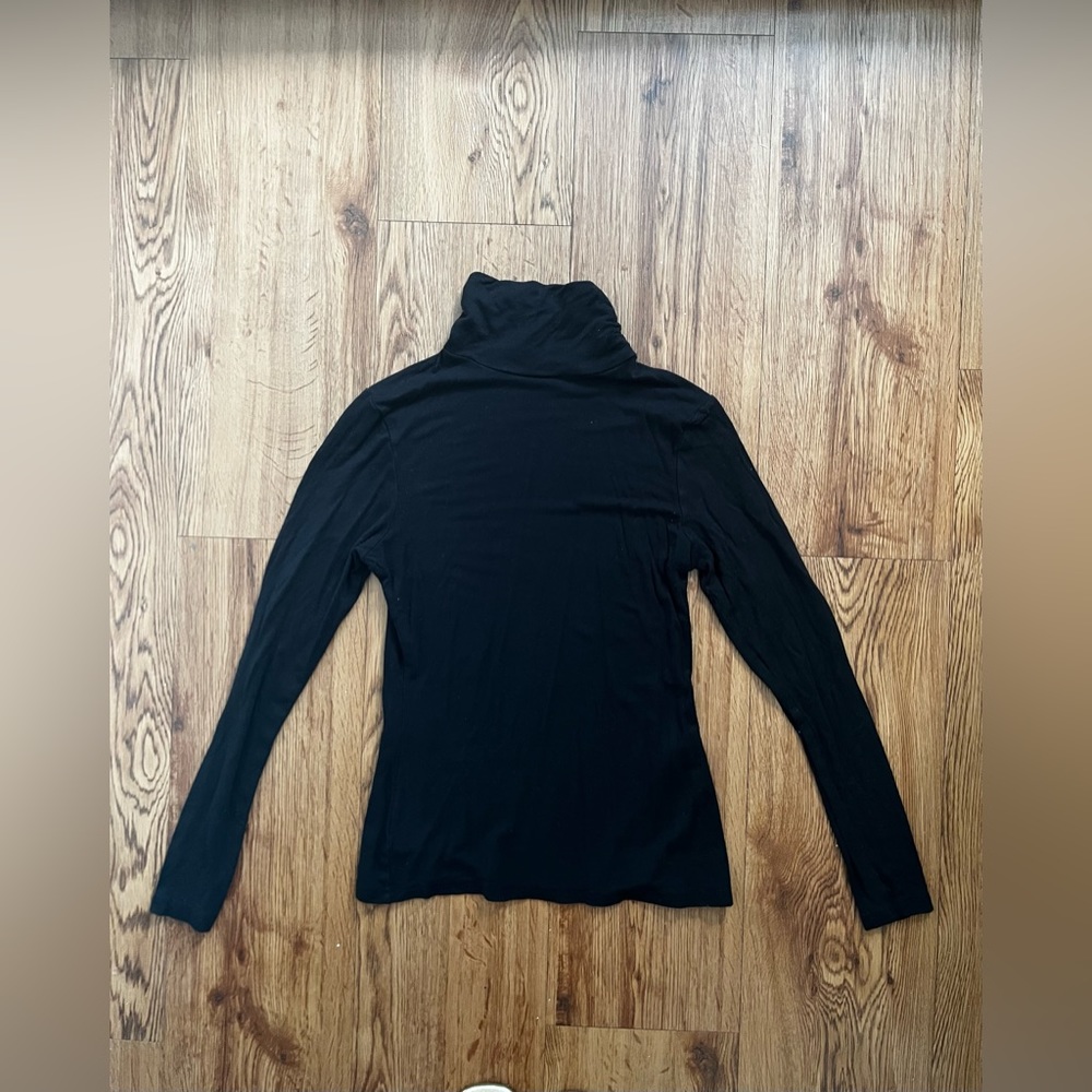** FINAL MARKDOWN** New Look Black Turtleneck Size UK 8P (Small)